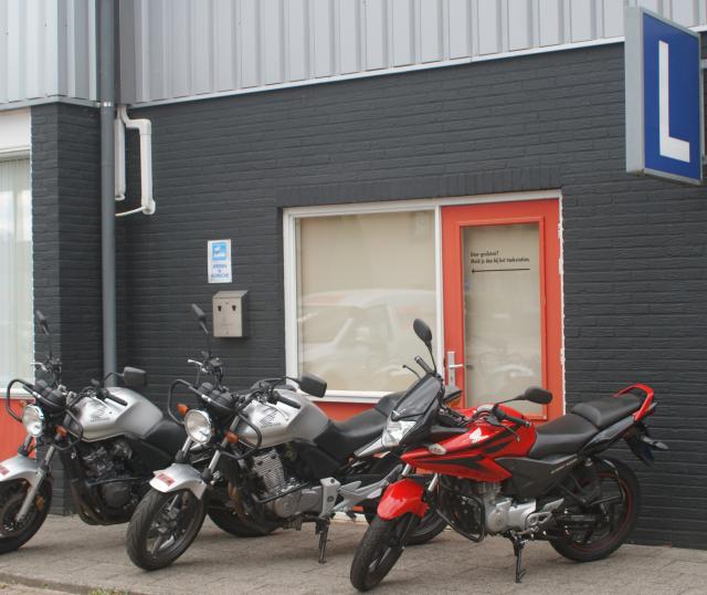 Praktijk Motorrijles